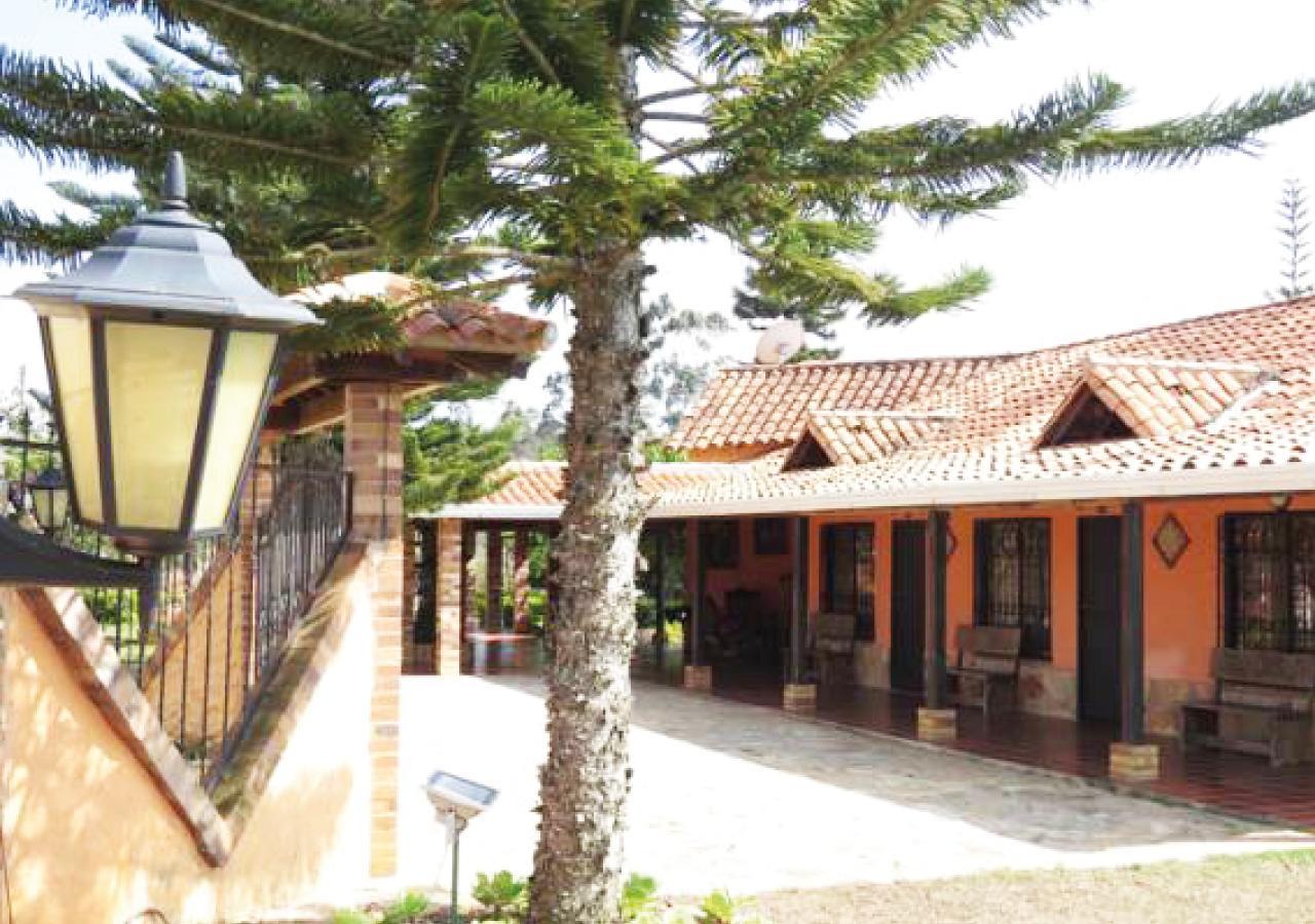 Hotel Cristo Rey Campestre Los Santos  Exteriér fotografie